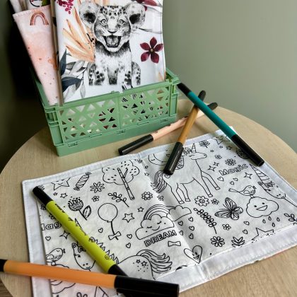 Petit cahier coloriage lavable