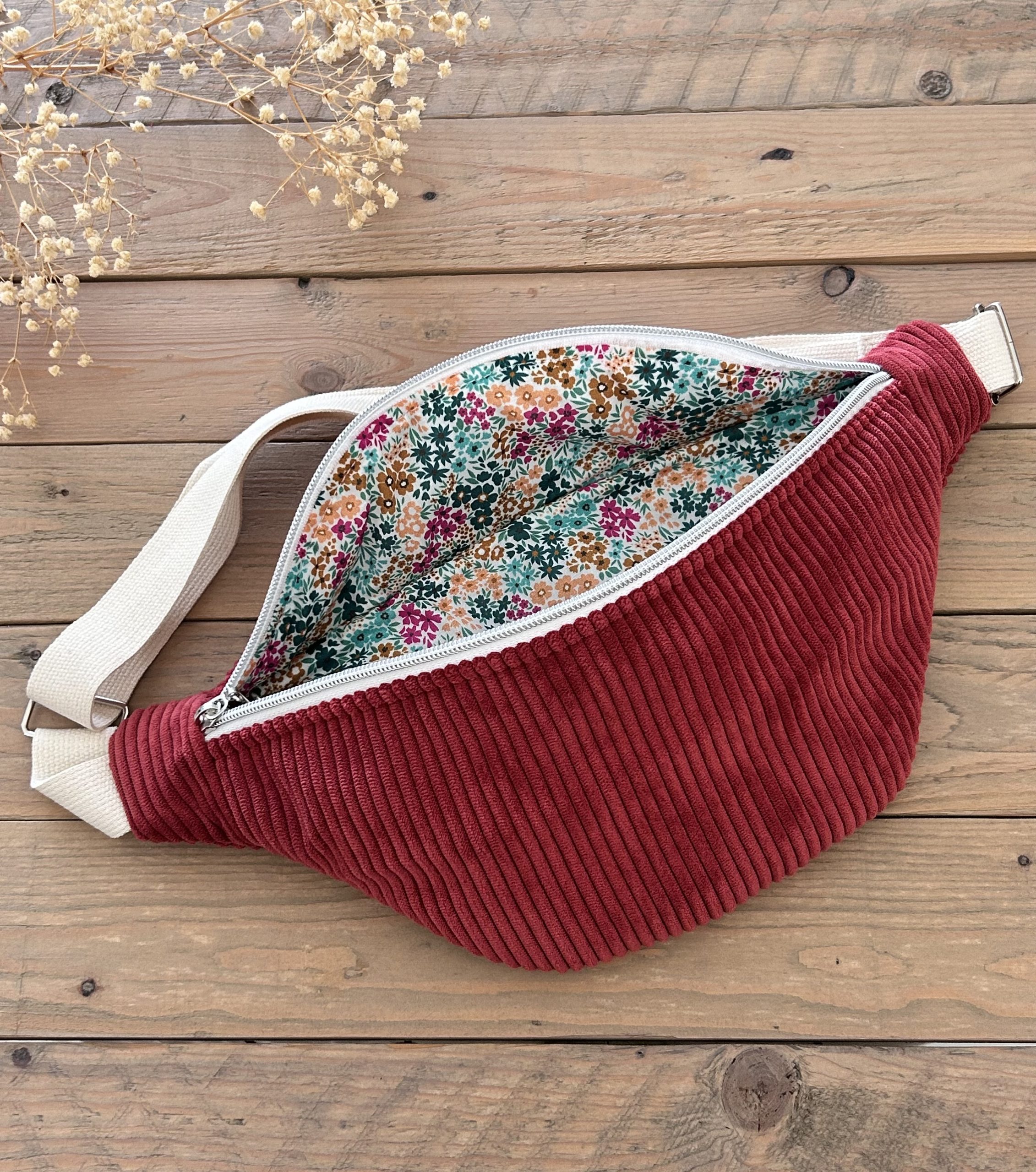 Sac banane - Velour Framboise – Image 2