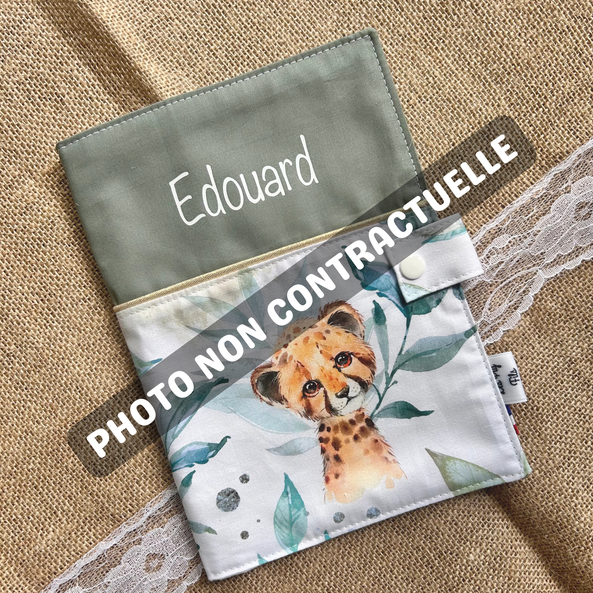 Protège carnet santé - Bébé Léopard – Image 3
