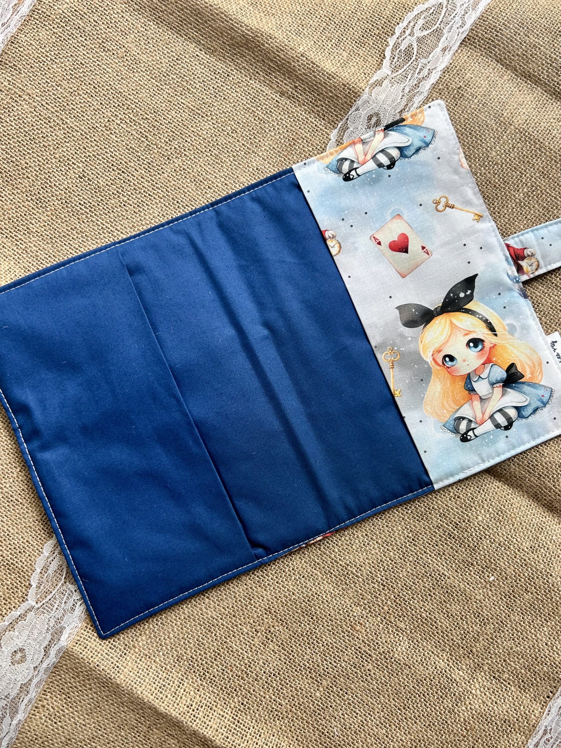 Protège carnet santé - Alice – Image 2
